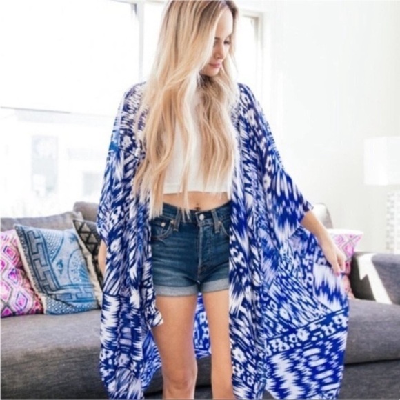 MICHAEL STARS Blue White Ruana Beach Viscose Wrap Scarf Sarong OS - Picture 6 of 6